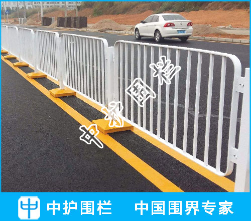 深標二道路分隔護欄