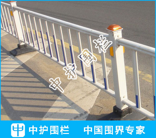 人行道車行道隔離欄
