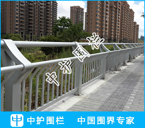復合管河道護欄
