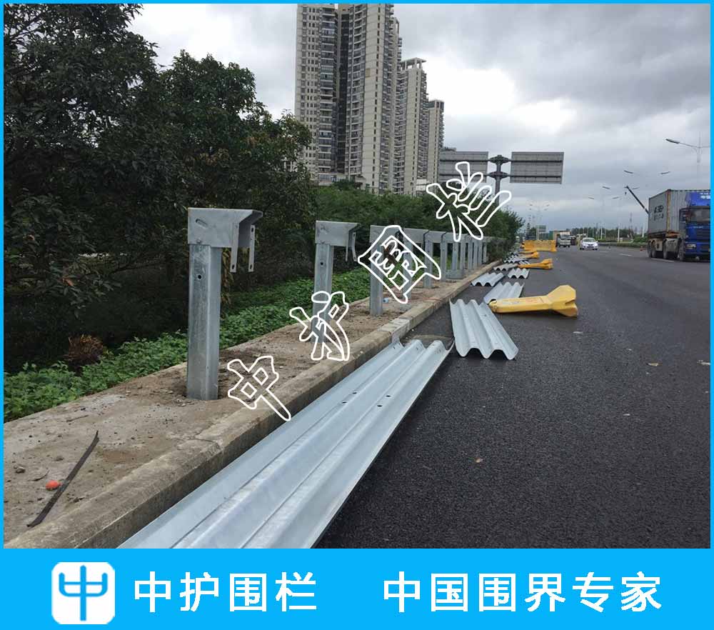 波形護欄出口標準，方柱橫隔梁螺絲全套報價