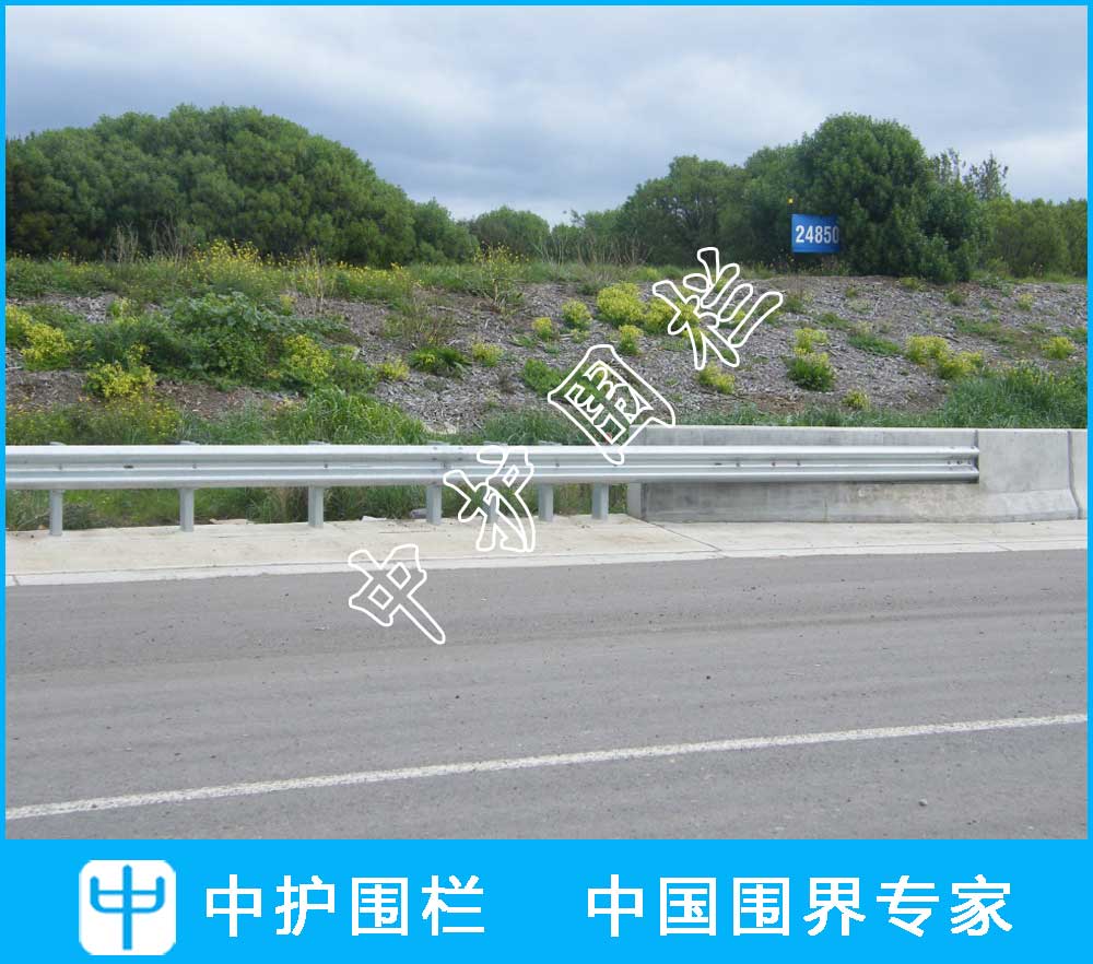 公路波形梁護欄價格，廠家直銷
